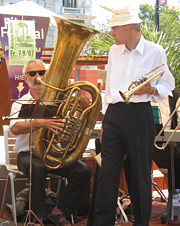 "Kaiserbass" (tuba in B) and&nbsp;cornet