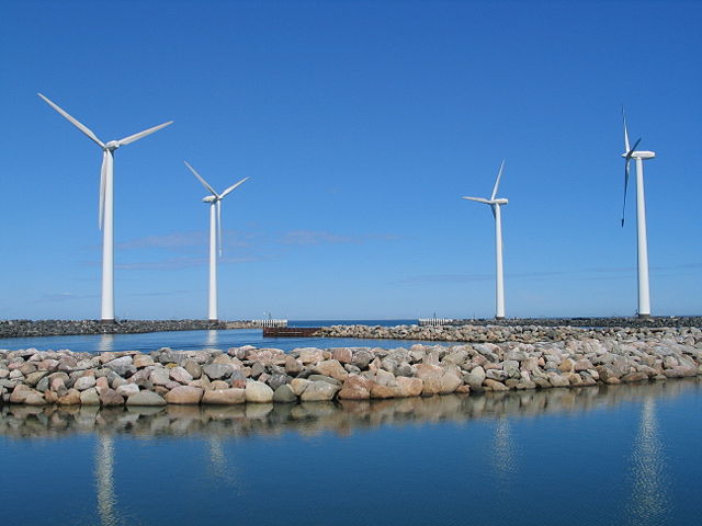 Image:Windkraftanlagen D&auml;nemark gross.jpg