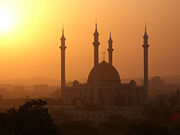 Abuja National Mosque. Photo taken during Harmattan.