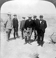 U.S. President Theodore Roosevelt and Territorial Governor Alexander Brodie at the Grand Canyon in 1903.