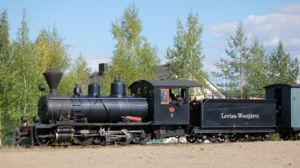 A Finnish narrow gauge Lowisa & Wesij&auml;rvi Railway 2-8-0 steam locomotive #6 (built in 1909) is currently operating on Jokioinen Museum Railway.