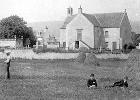 Image:Kiltearnchurch1905.jpg