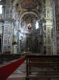 Illustration 14: La chiesa del Ges&ugrave;, Palermo (1564&ndash;1633), with abundant use of polychrome marble on the floor and walls.