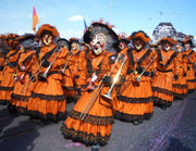 Marching band Schr&auml;nz-Gritte at the Basler Fasnacht carnival 2006