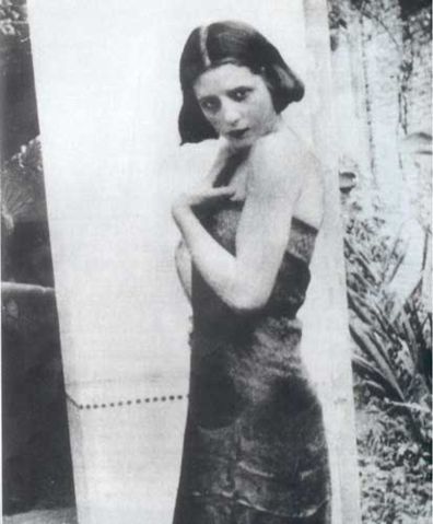 Image:Eva Per&oacute;n - 15 a&ntilde;os.jpg