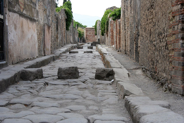 Image:Pompeii-Street.jpg