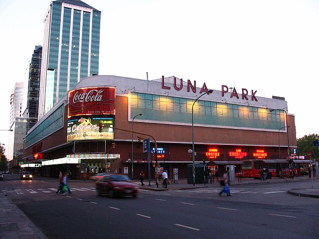 Image:Buenos Aires-San Nicol&aacute;s-Luna Park.jpg