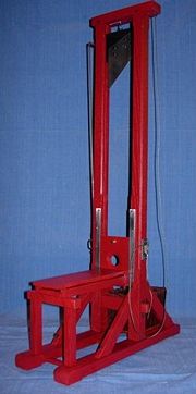 Guillotine: between 18,000 and 40,000 people were executed during the Reign of Terror